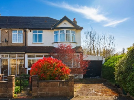 Refurbishment in Surrey photo